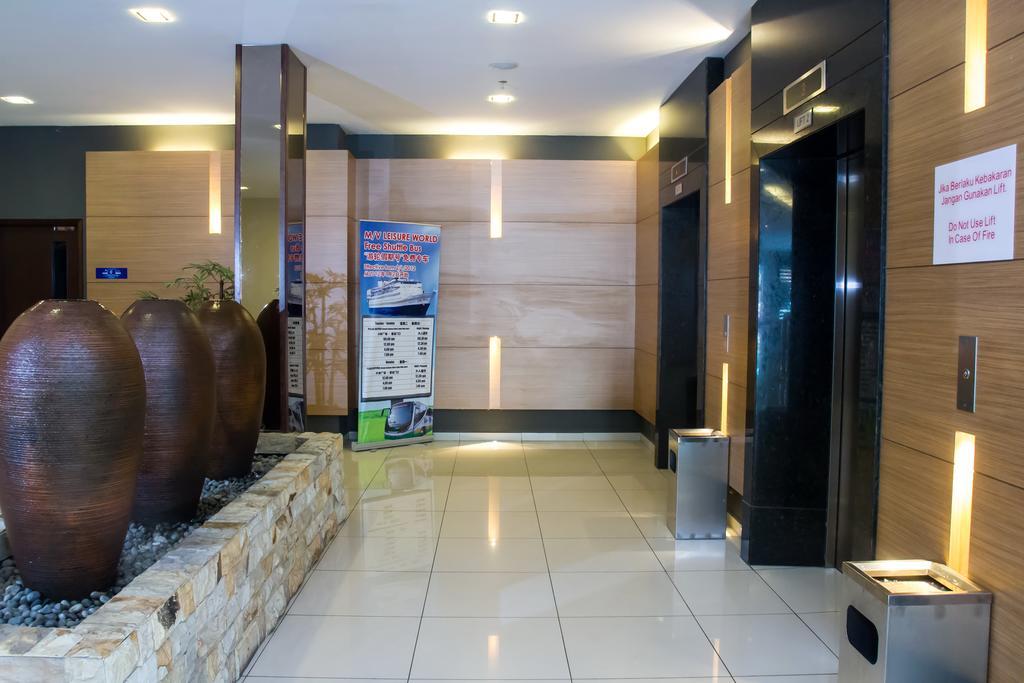 Grand Sentosa Hotel Johor Bahru Exterior photo